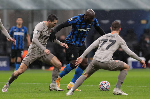 不断优化自 不断优化自